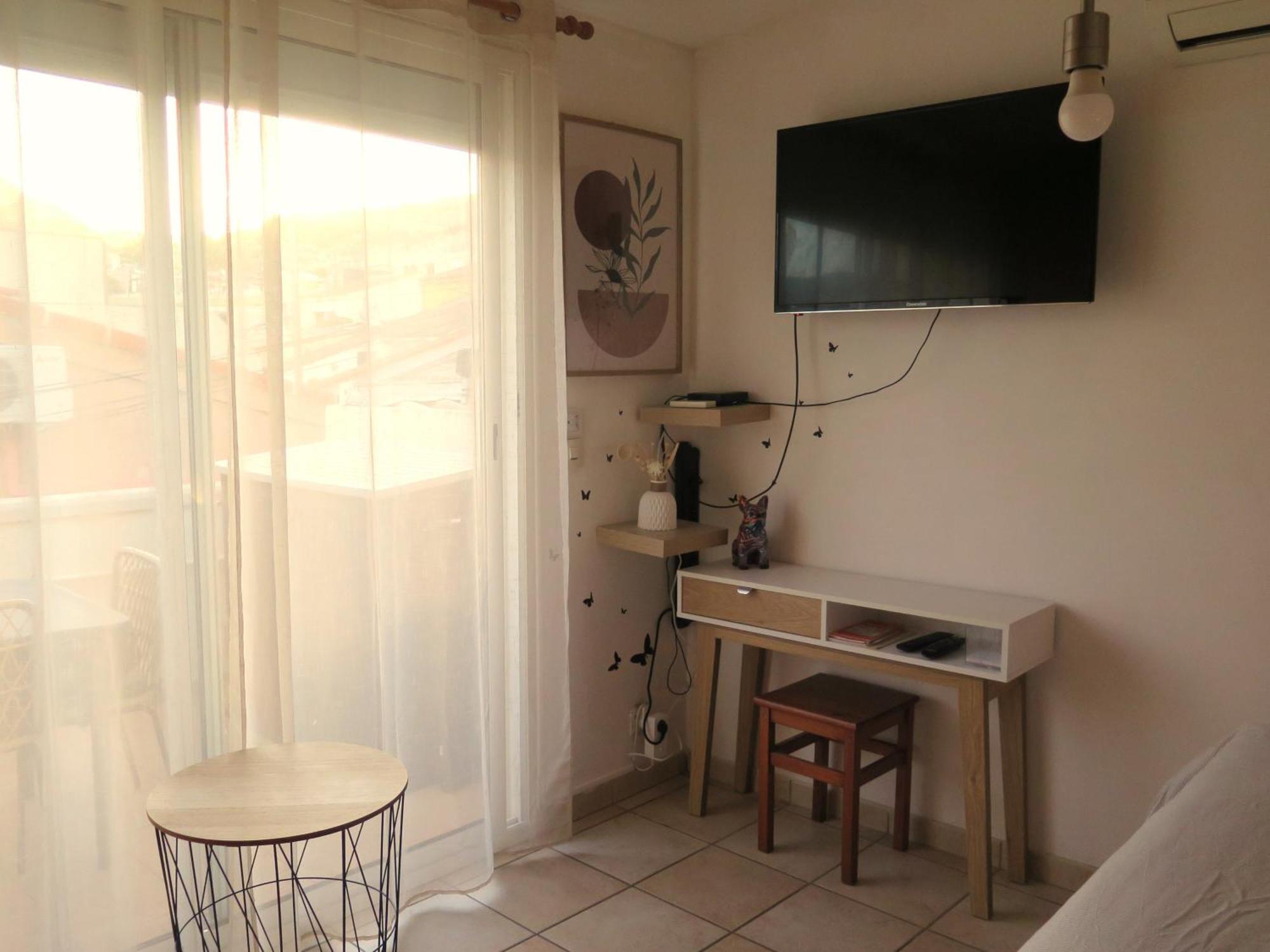Maison De Village A 35 M Du Bord De